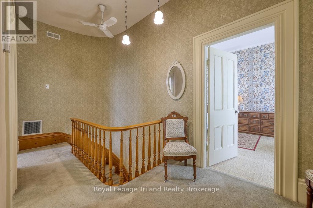 94 Rolph Street, Tillsonburg, Ontario  N4G 3Y4 - Photo 29 - X12146351