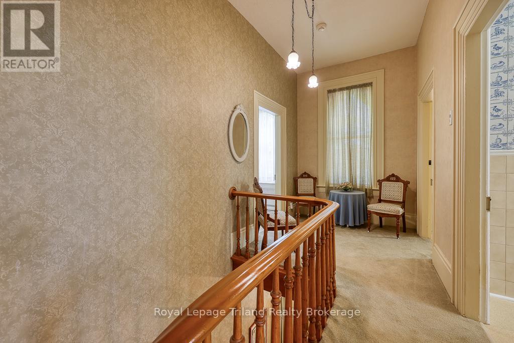 94 Rolph Street, Tillsonburg, Ontario  N4G 3Y4 - Photo 30 - X12146351