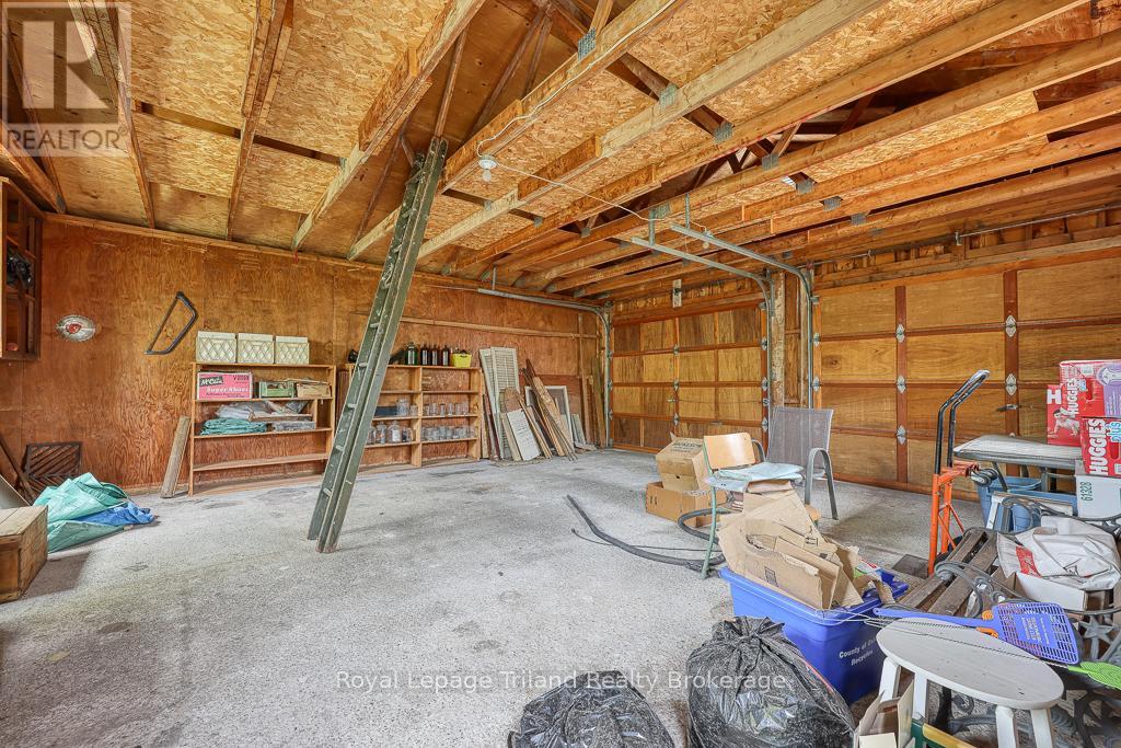 94 Rolph Street, Tillsonburg, Ontario  N4G 3Y4 - Photo 43 - X12146351