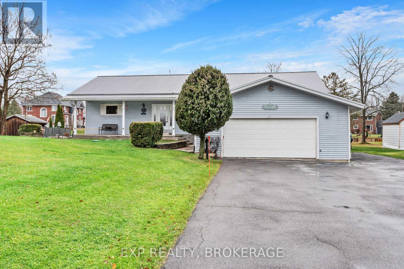 103 WILLOWBANK ROAD E, front of leeds & seeleys bay, Ontario