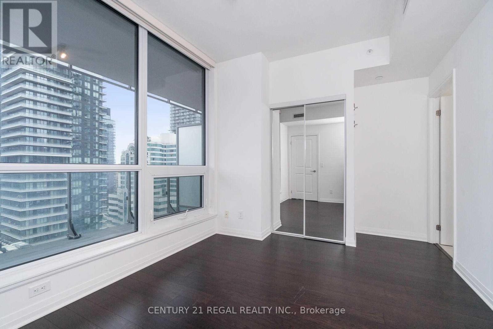 1708 - 8 Mercer Street, Toronto, Ontario  M5V 0C4 - Photo 13 - C12146304
