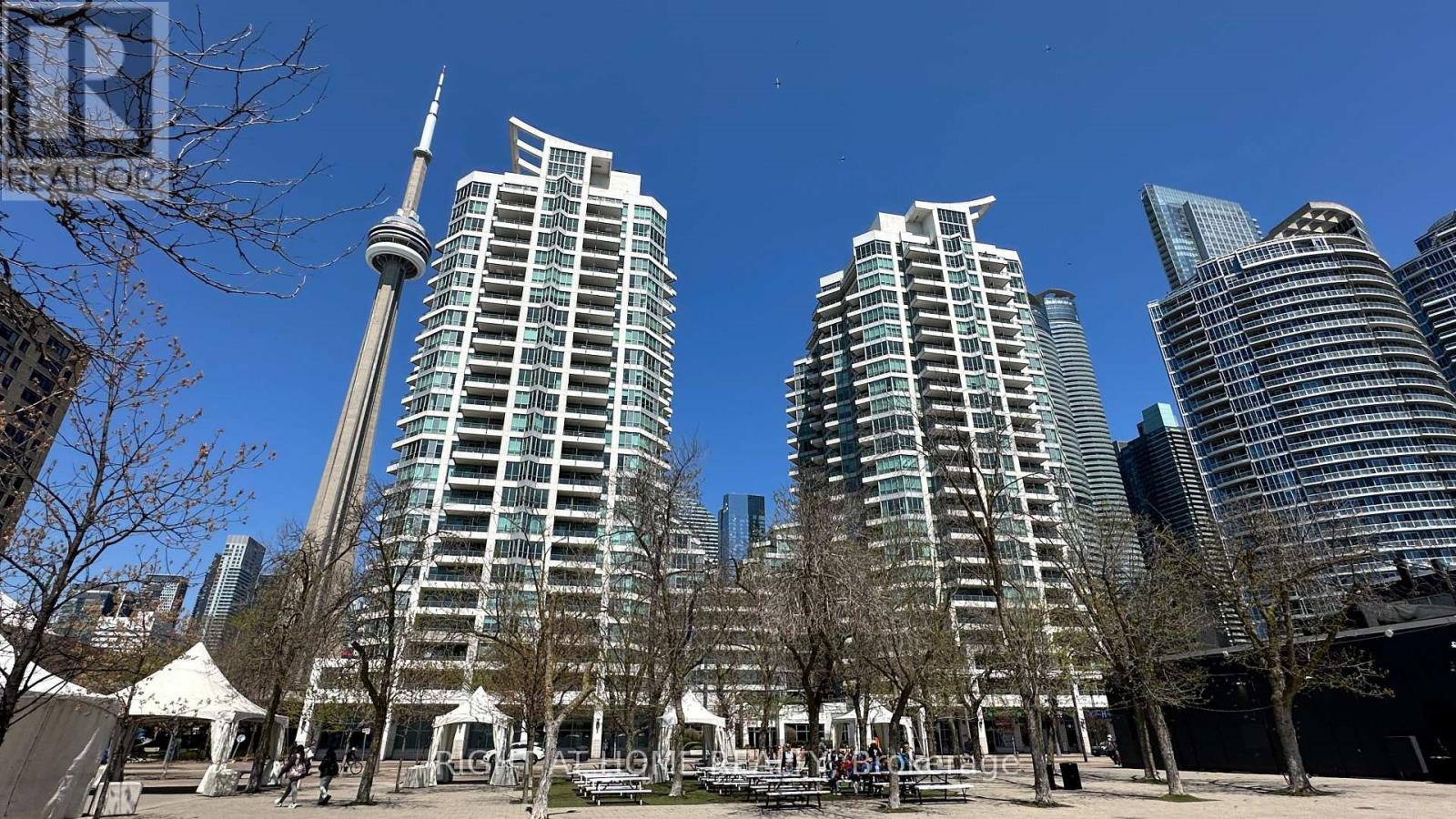 1519 - 230 QUEENS QUAY W, Toronto, Ontario