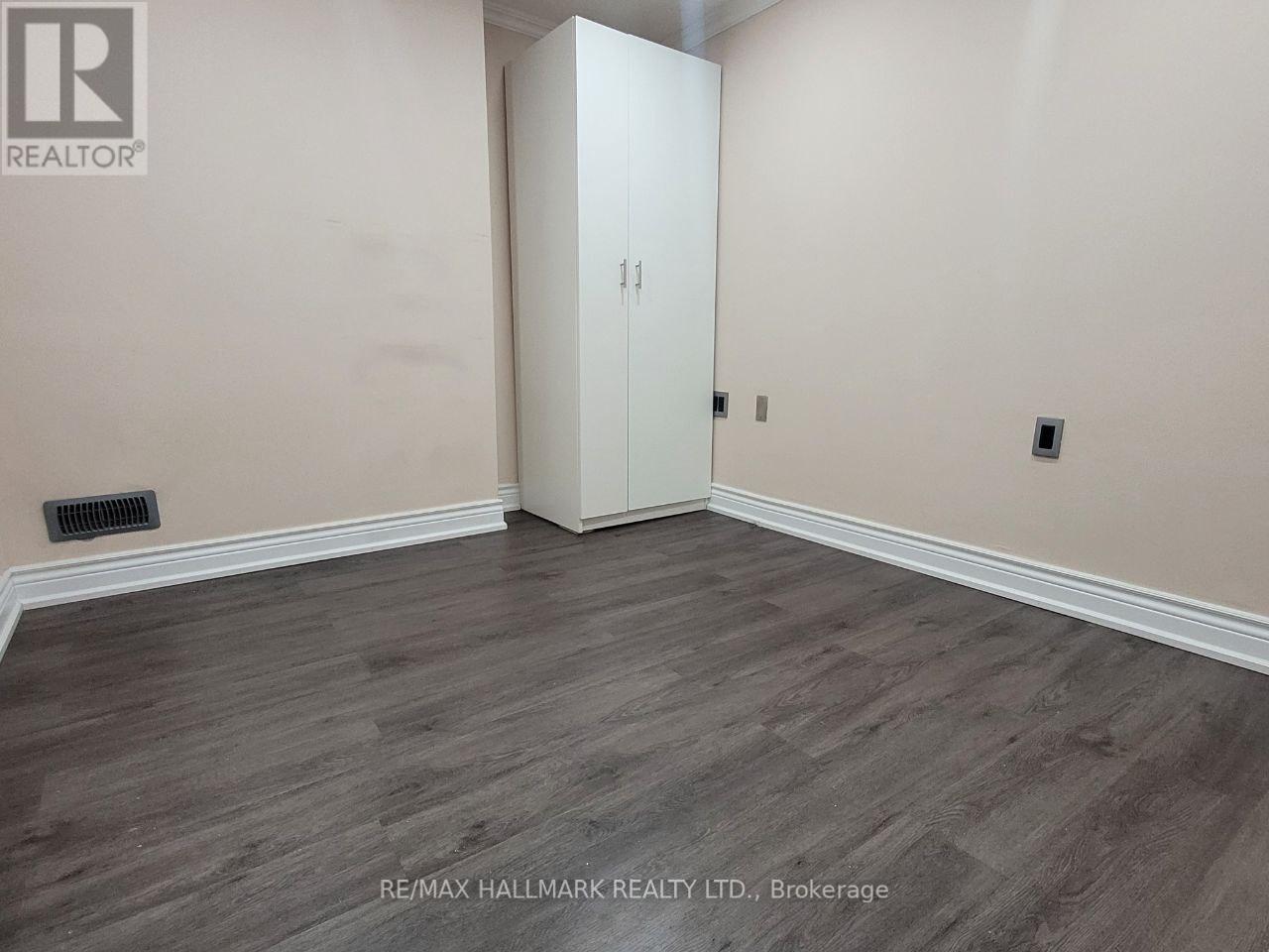 Lower - 389 Allgood Street, Richmond Hill, Ontario  L4C 2Z1 - Photo 8 - N12144141