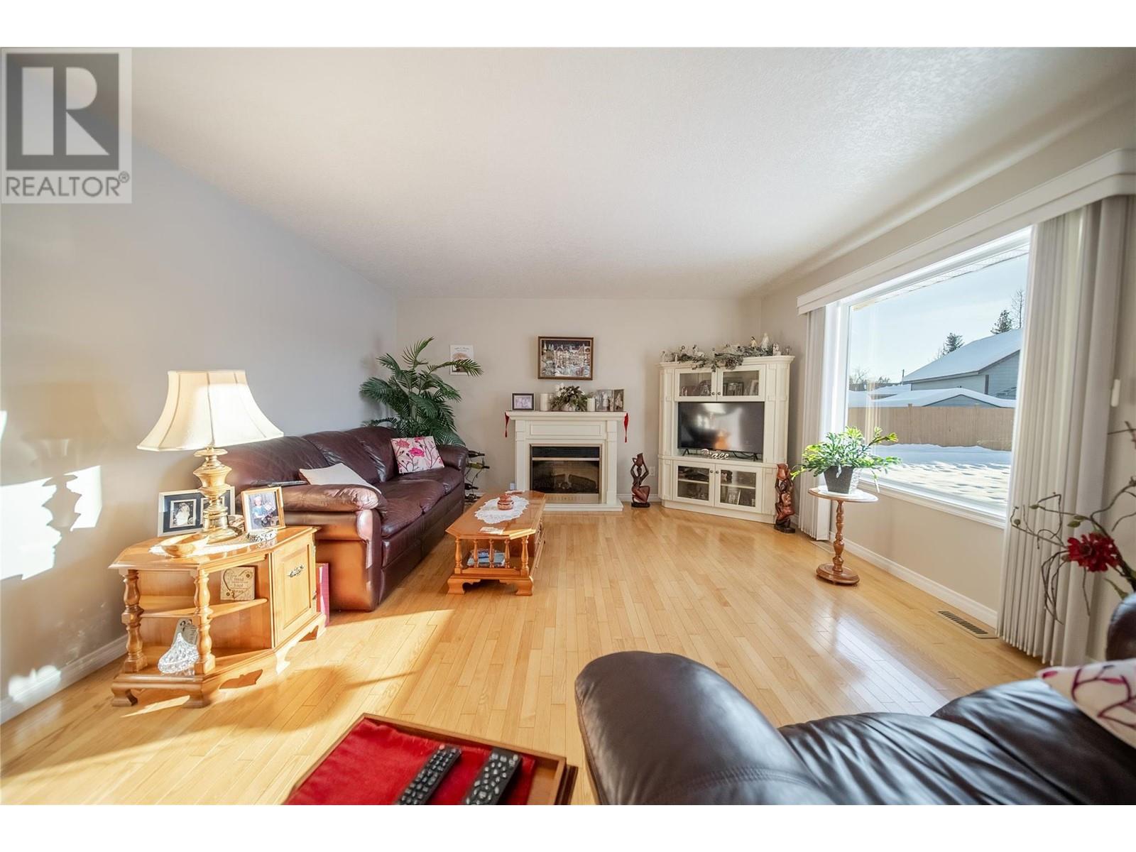 Property at 7333 GEORGE Road image 4