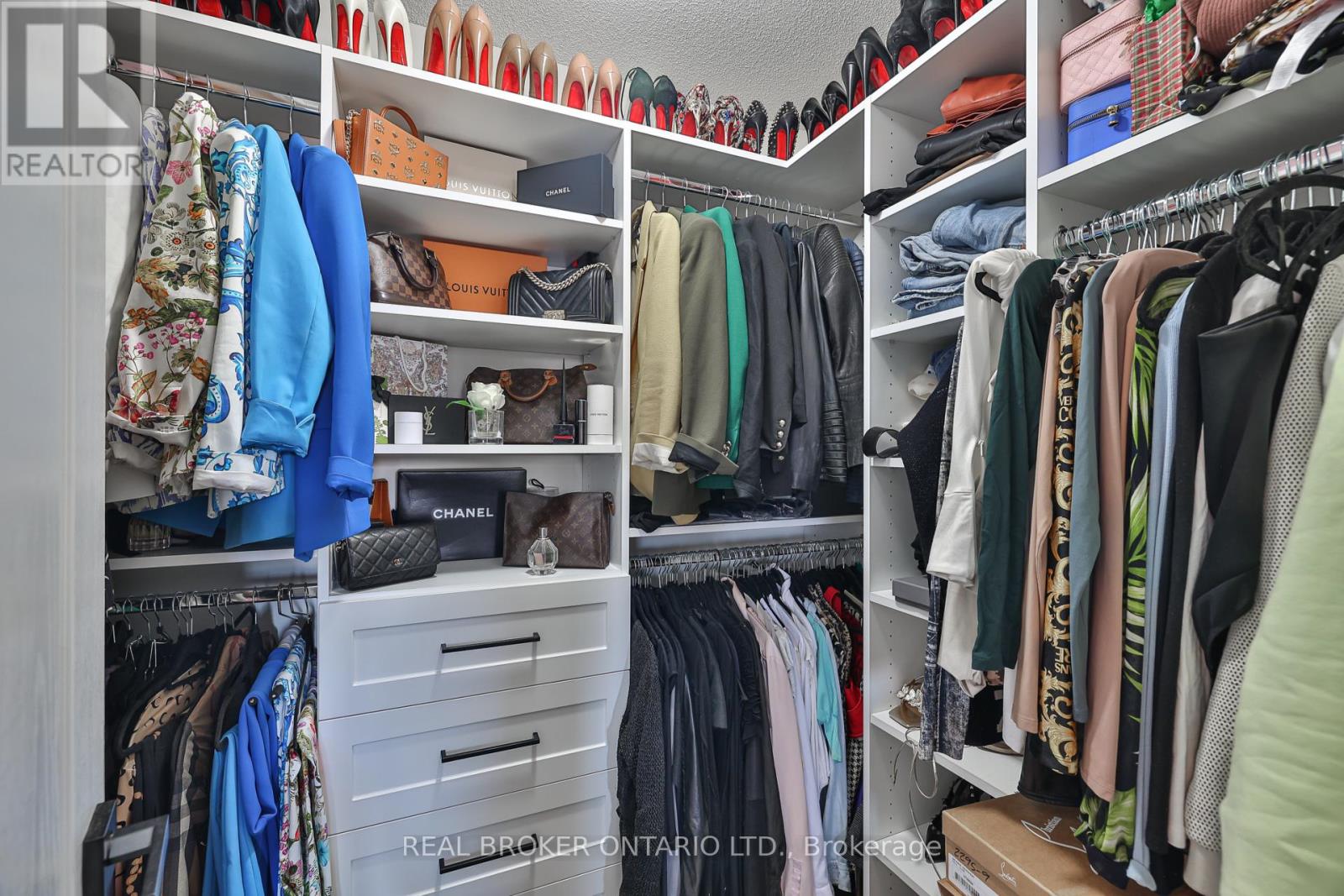 11 Nott Drive, Ajax, Ontario  L1T 0M7 - Photo 24 - E12143458