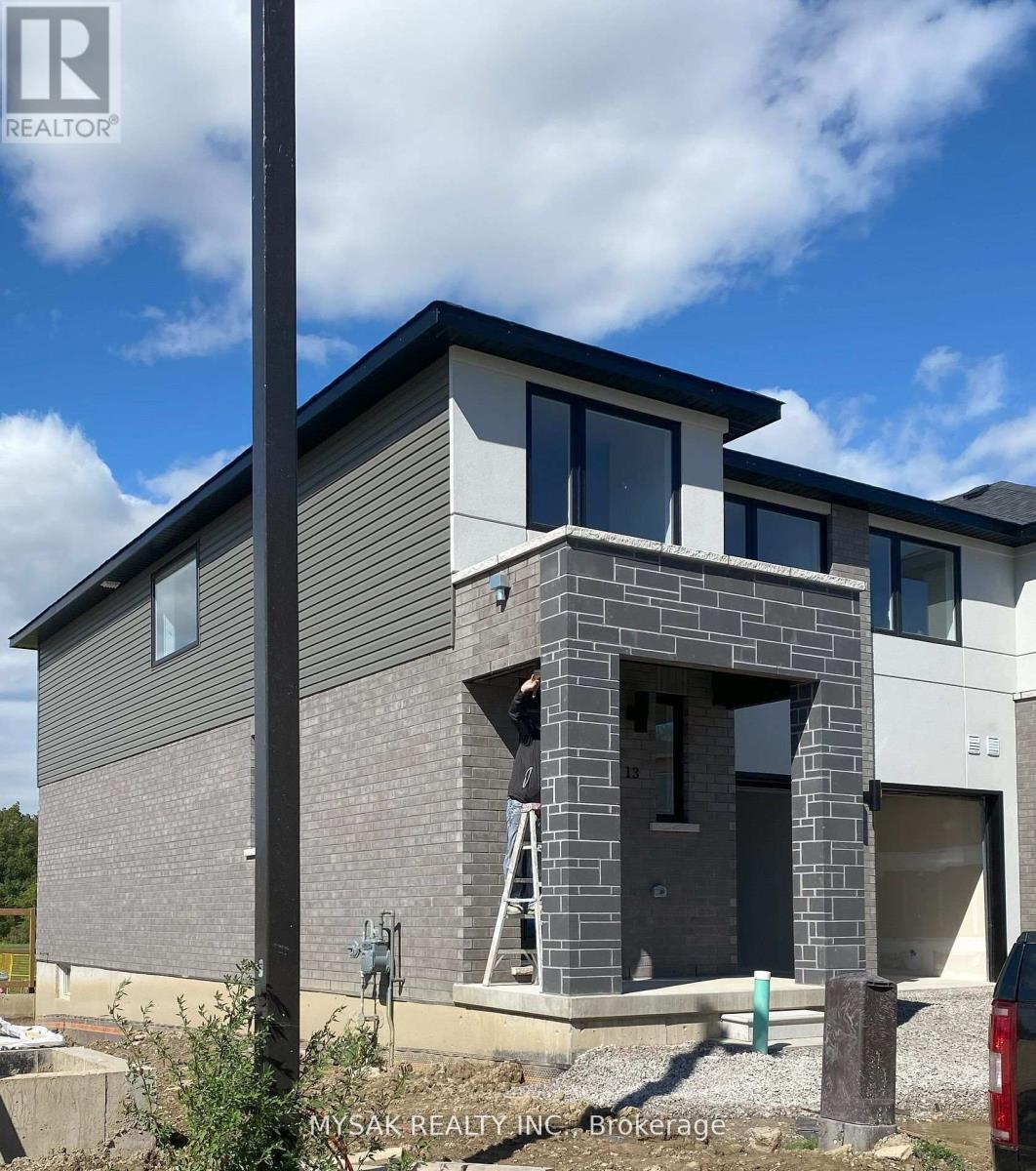 Property at 13 - 166 MOUNT ALBION ROAD image 1