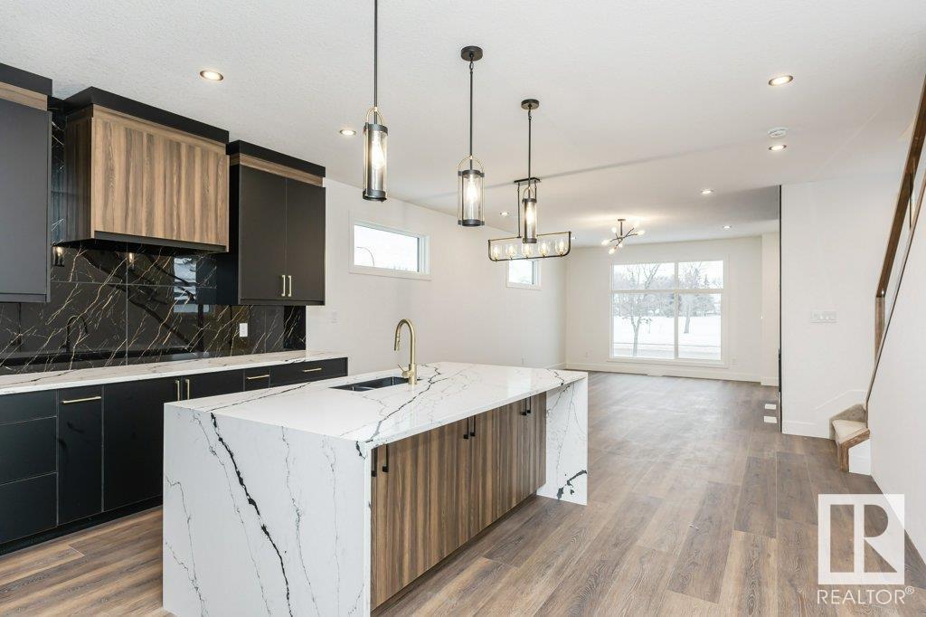 7607 98 Av Nw, Edmonton, Alberta  T6A 0B3 - Photo 16 - E4436269