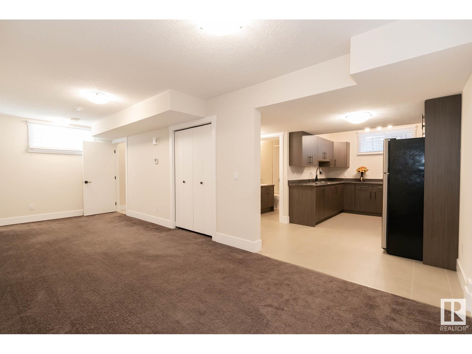 9040 92 St Nw, Edmonton, Alberta  T6C 3R2 - Photo 39 - E4436270