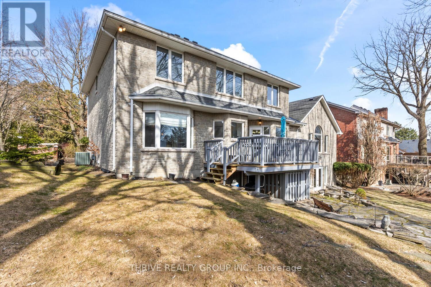 27 Tetherwood Boulevard, London North, Ontario  N5X 3W2 - Photo 48 - X12146333