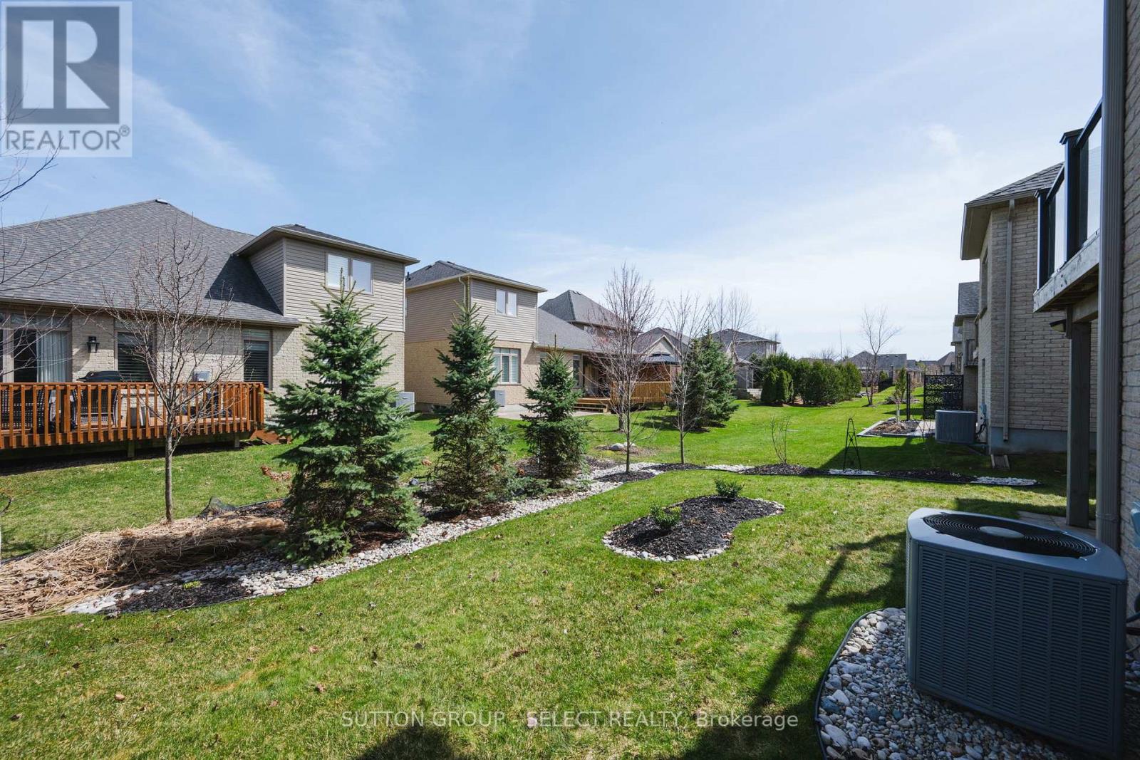 20 - 2081 Wallingford Avenue, London North, Ontario  N6G 0K1 - Photo 36 - X12146354