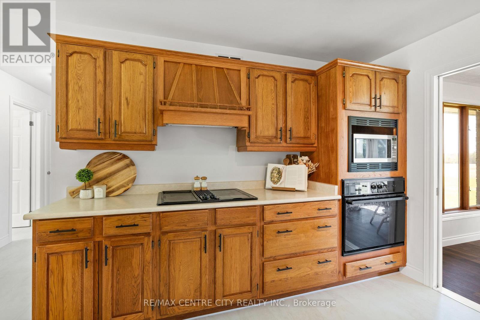 8808 Mitchell Road, Bayham, Ontario  N0J 1Y0 - Photo 23 - X12146370