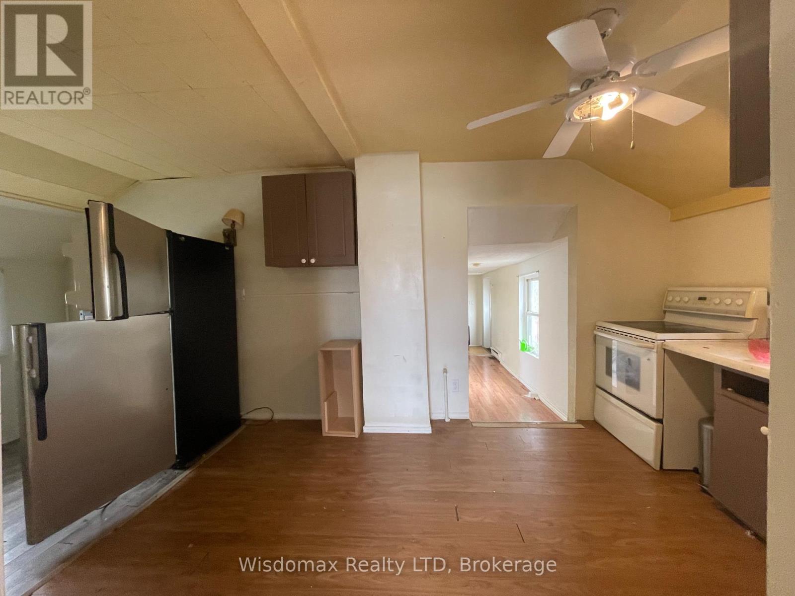 1819 Thompson Road, Fort Erie, Ontario  L2A 5M4 - Photo 12 - X12131736