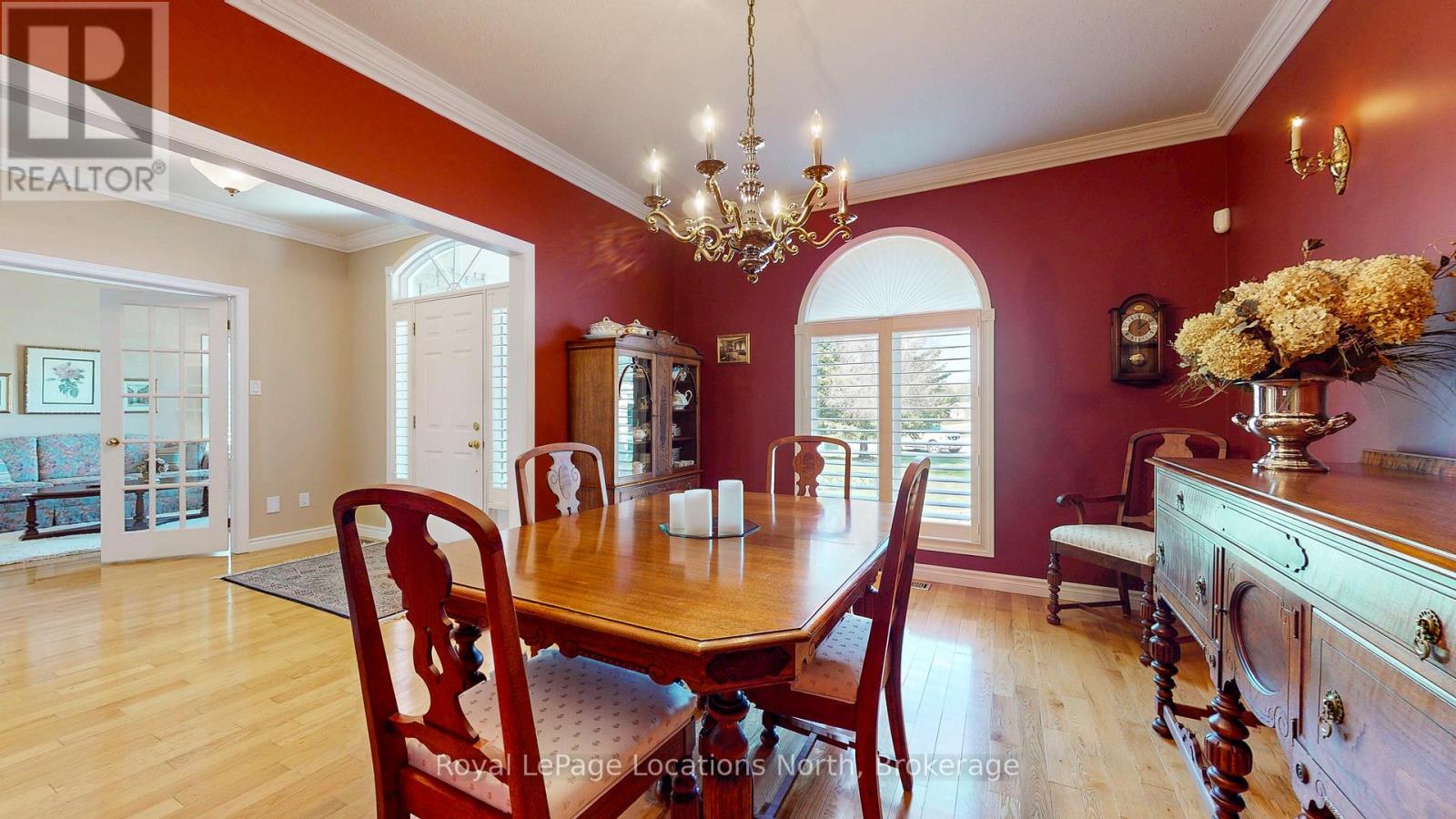 8 Hillier Court, Wasaga Beach, Ontario  L9Z 1J8 - Photo 32 - S12146382