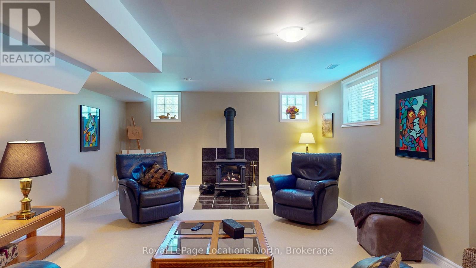 8 Hillier Court, Wasaga Beach, Ontario  L9Z 1J8 - Photo 41 - S12146382