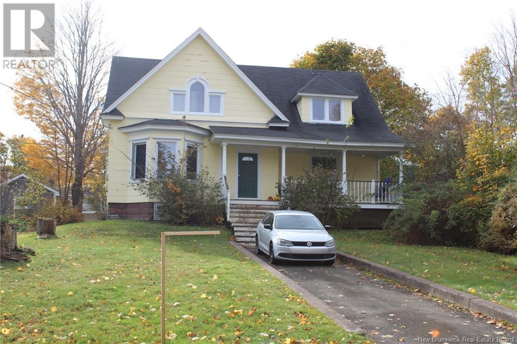 14 Estabrooks Street, Sackville, New Brunswick