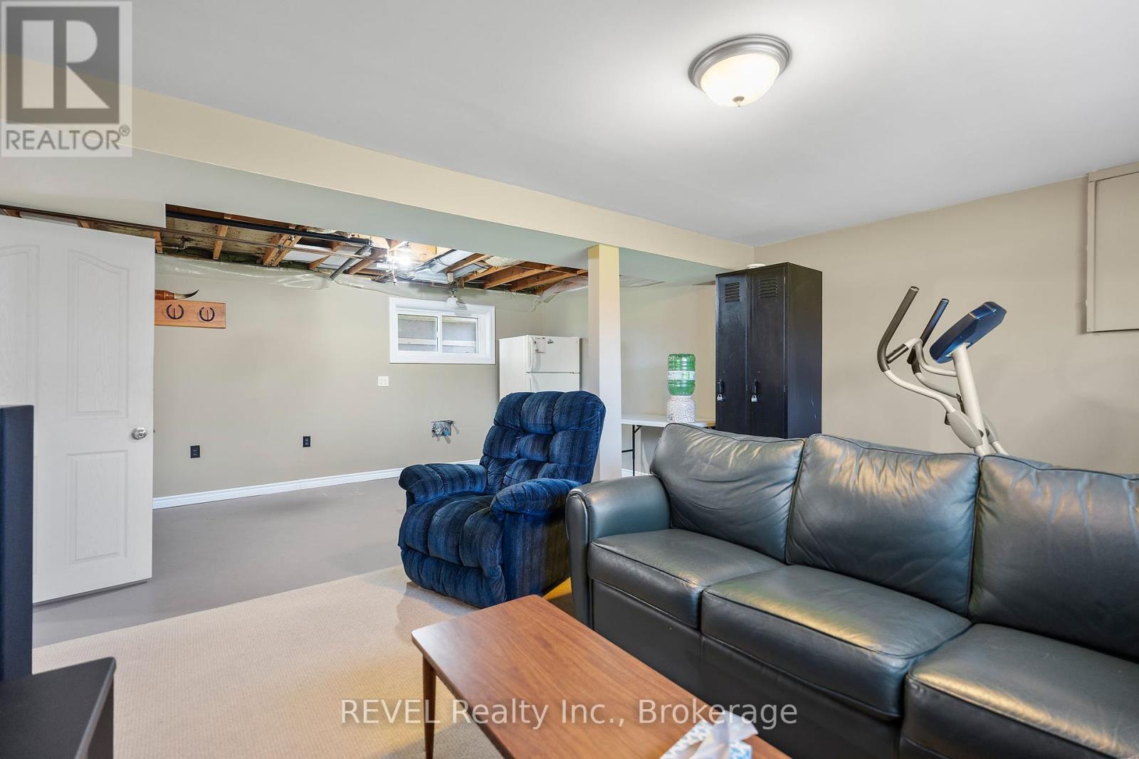 1506 Ott Road, Fort Erie (Mulgrave), Ontario  L0S 1S0 - Photo 24 - X12146342