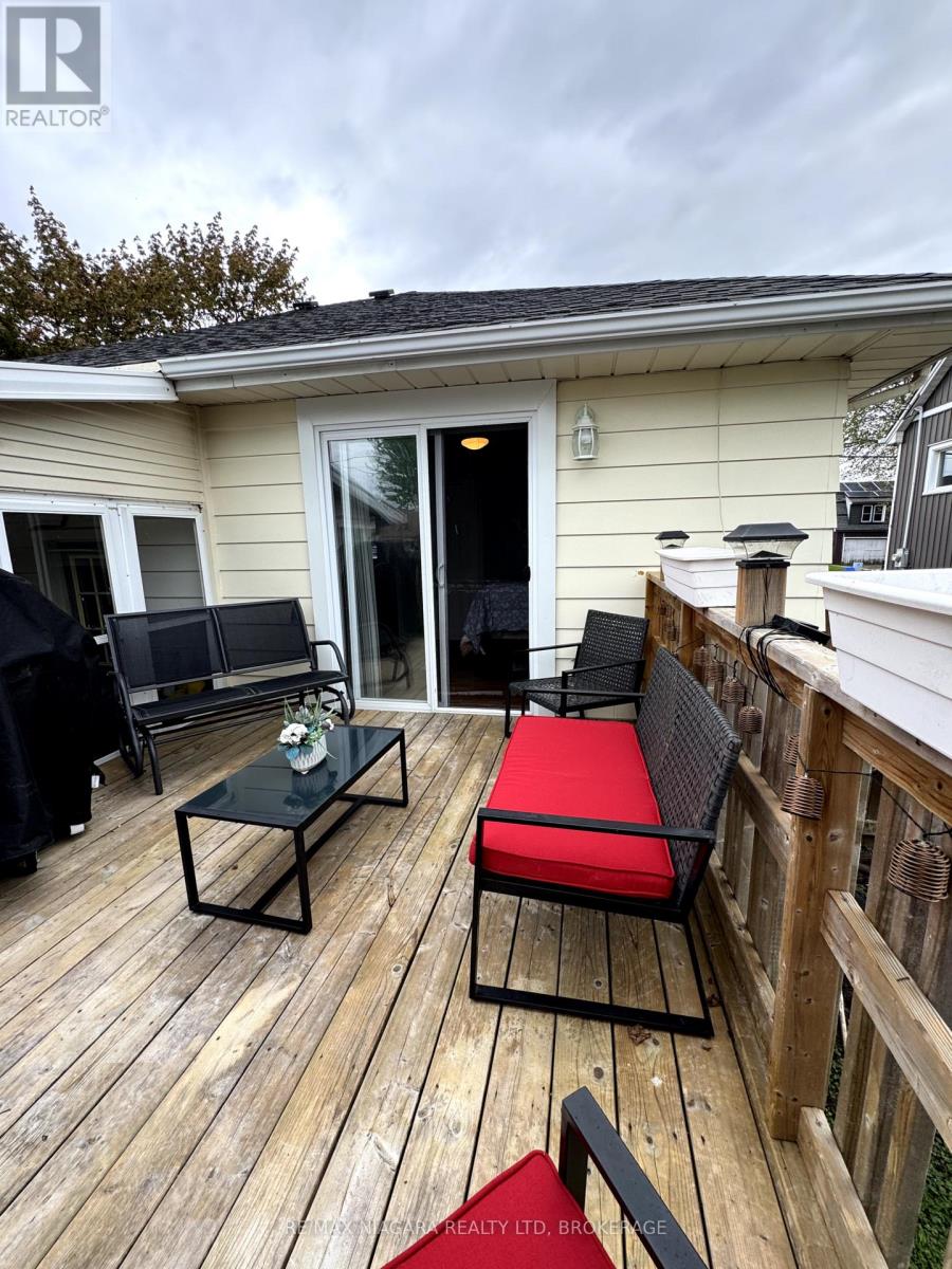 673 Fielden Avenue, Port Colborne, Ontario  L3K 4V9 - Photo 17 - X12146362