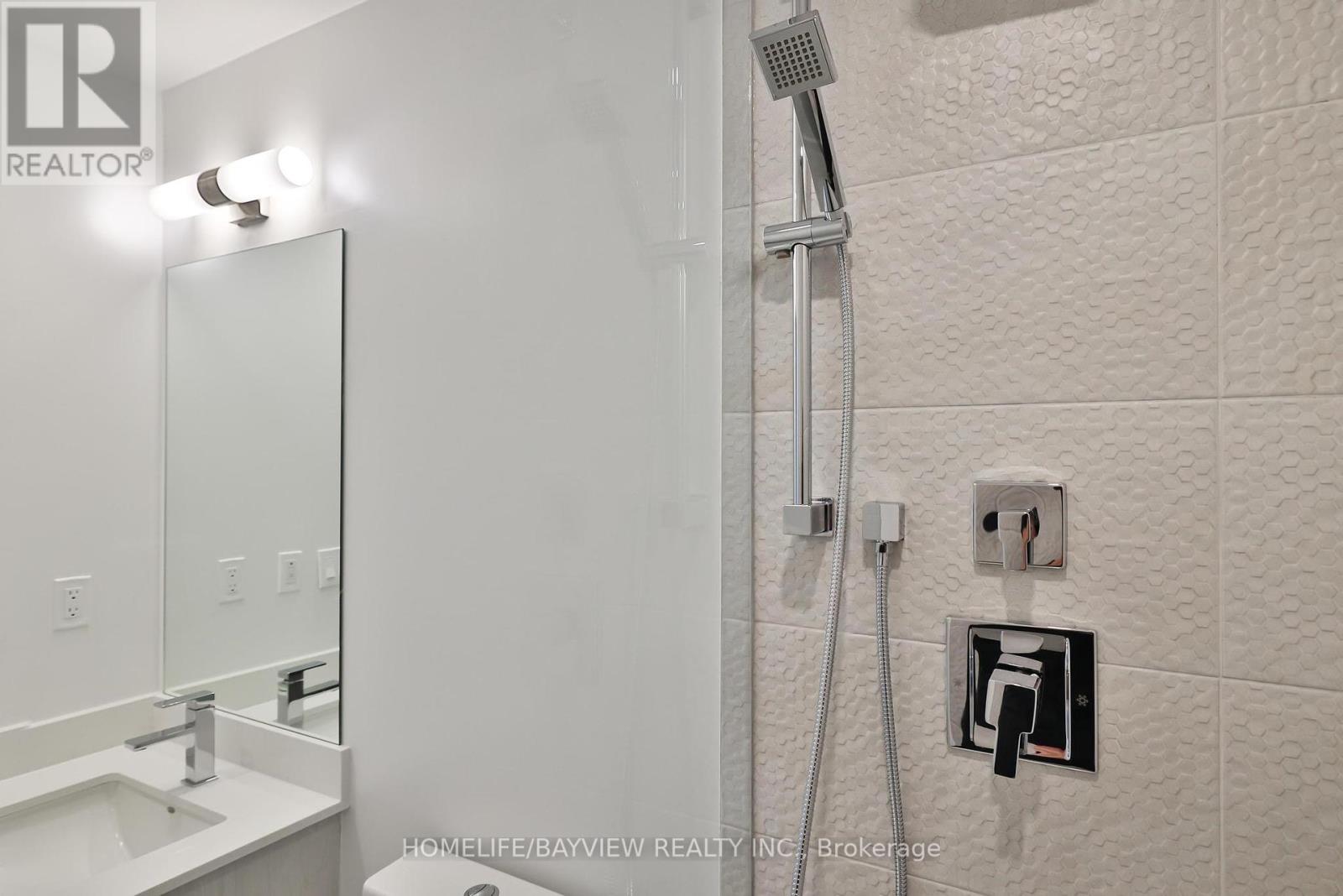 Th107 - 5 Cardiff Road, Toronto, Ontario  M4P 2N6 - Photo 29 - C12067185