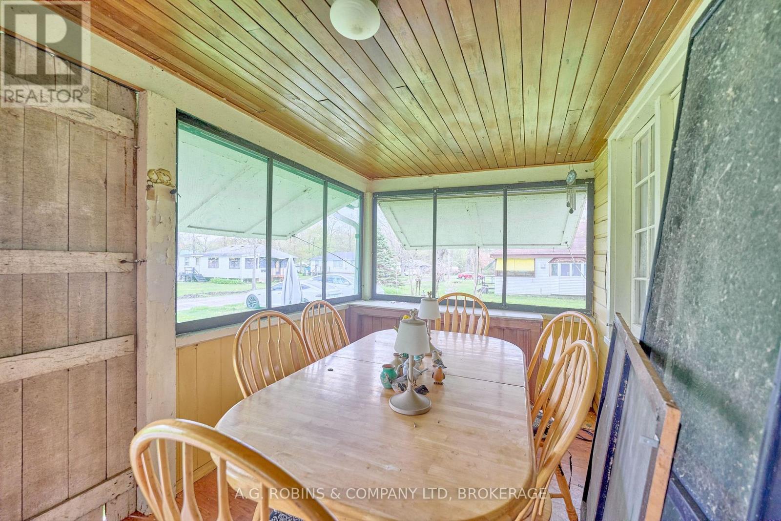 12645 Schooley Road, Wainfleet, Ontario  L0S 1V0 - Photo 13 - X12146360