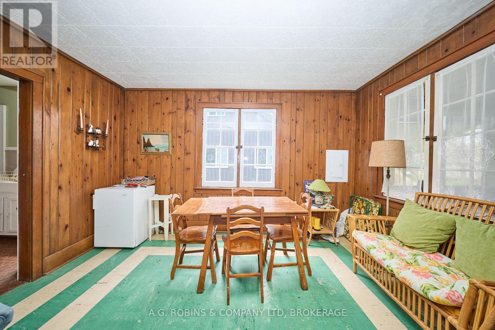12645 Schooley Road, Wainfleet, Ontario  L0S 1V0 - Photo 17 - X12146360