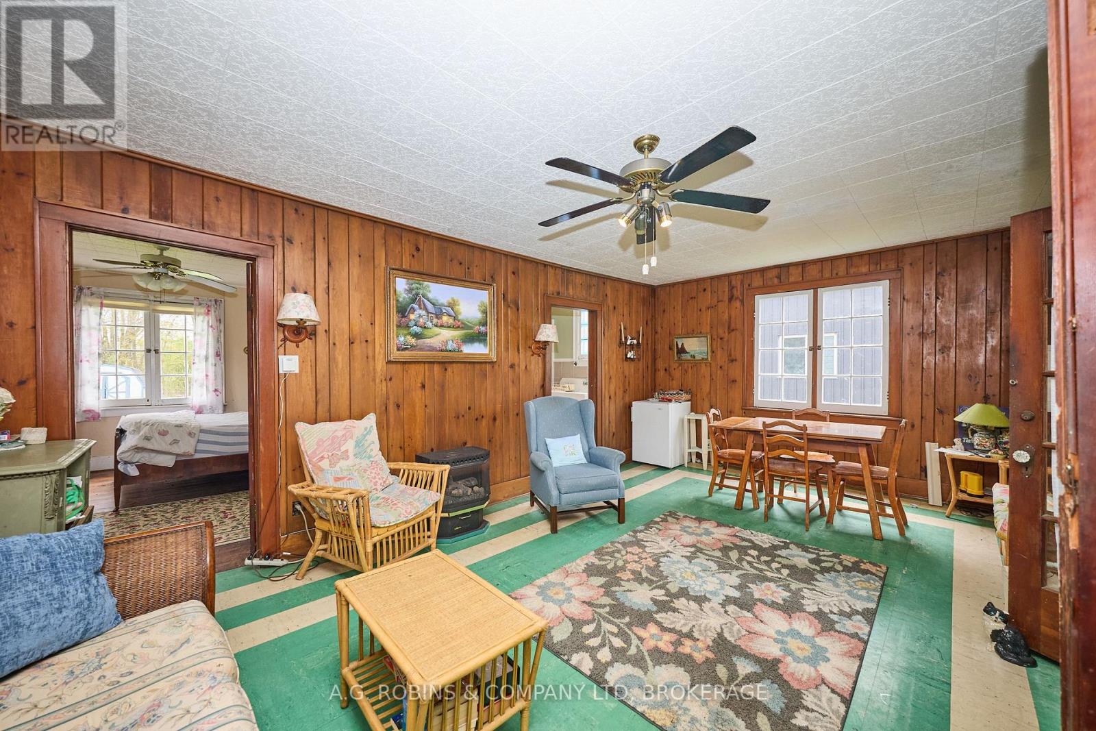 12645 Schooley Road, Wainfleet, Ontario  L0S 1V0 - Photo 15 - X12146360