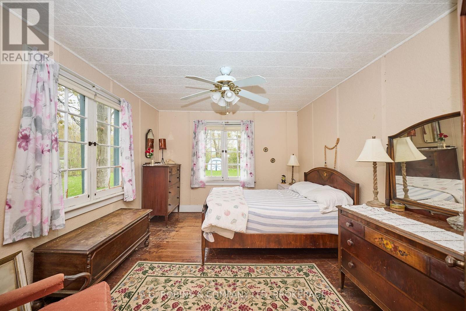 12645 Schooley Road, Wainfleet, Ontario  L0S 1V0 - Photo 18 - X12146360