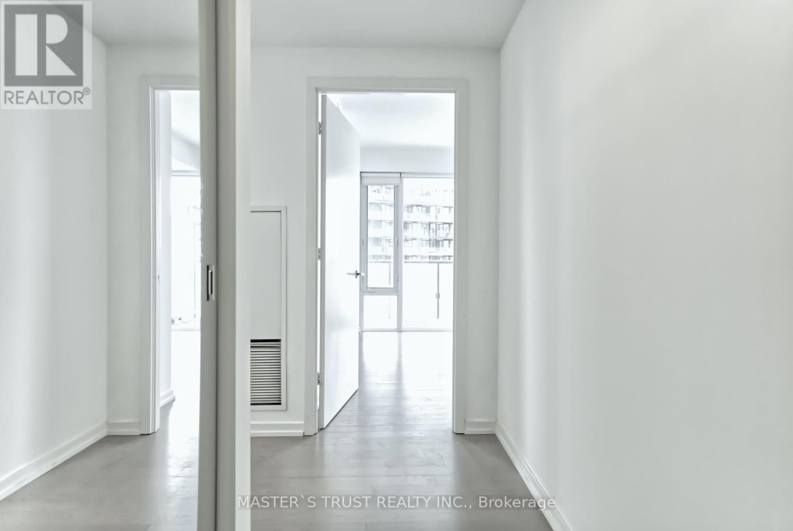 2511 - 101 Peter Street, Toronto, Ontario  M5V 0G6 - Photo 11 - C12146307