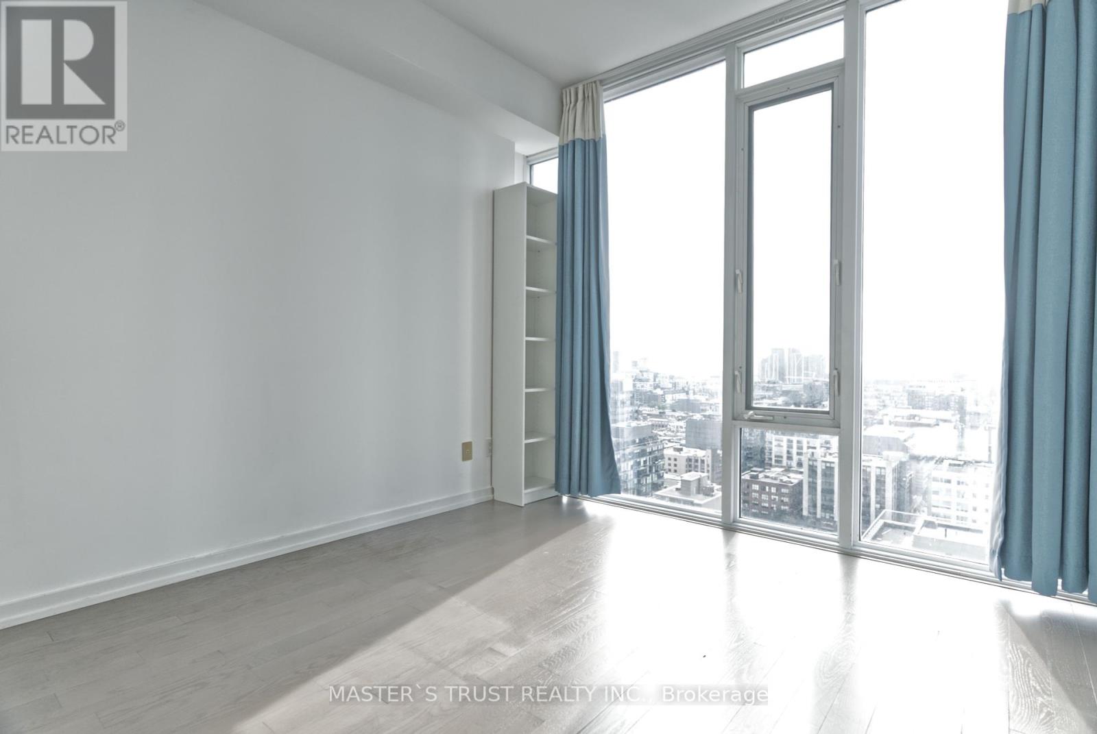 2511 - 101 Peter Street, Toronto, Ontario  M5V 0G6 - Photo 6 - C12146307