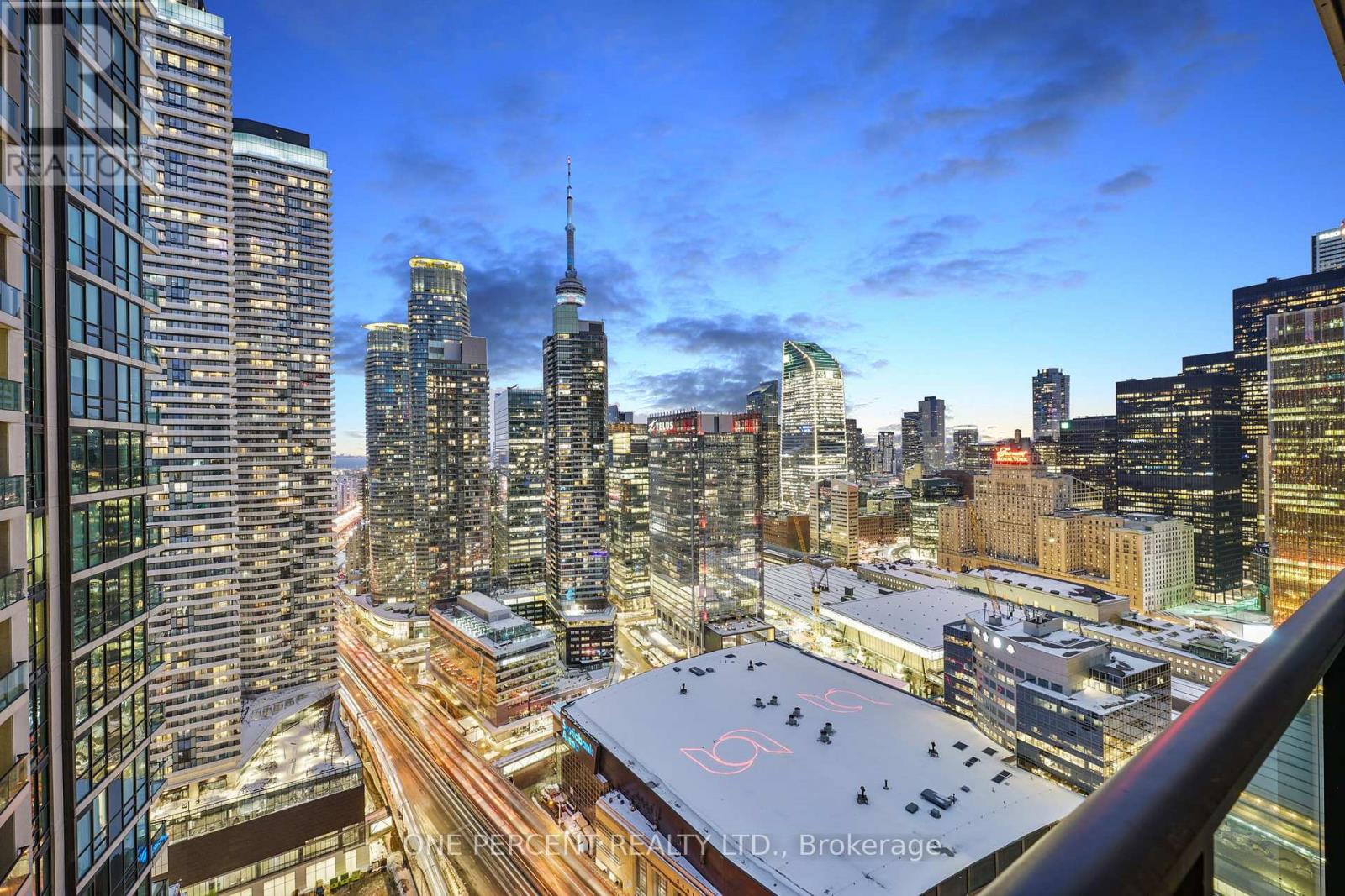 4010 - 16 Harbour Street, Toronto, Ontario  M5J 2Z7 - Photo 1 - C12146323