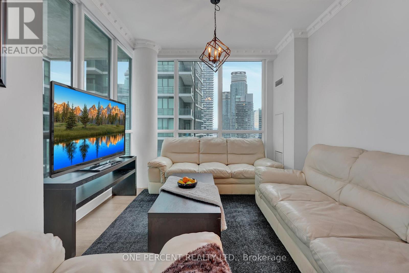 4010 - 16 Harbour Street, Toronto, Ontario  M5J 2Z7 - Photo 17 - C12146323