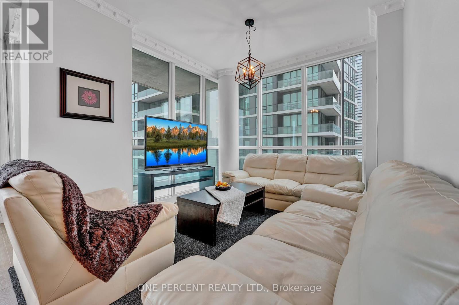 4010 - 16 Harbour Street, Toronto, Ontario  M5J 2Z7 - Photo 19 - C12146323