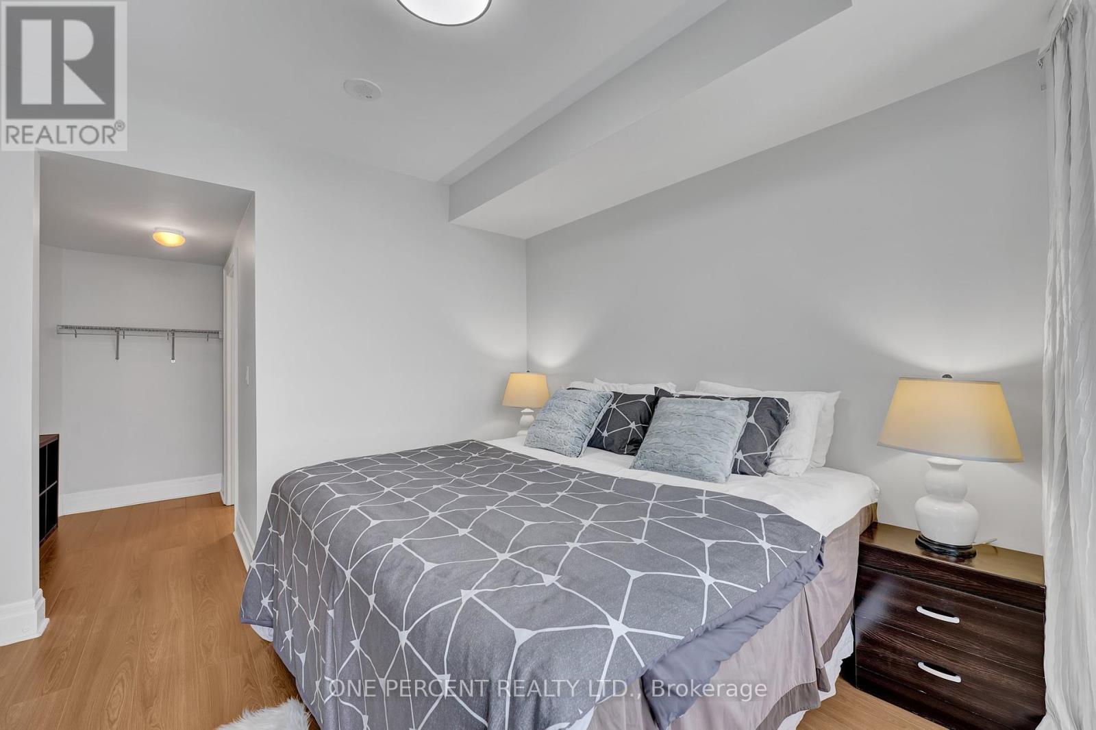 4010 - 16 Harbour Street, Toronto, Ontario  M5J 2Z7 - Photo 24 - C12146323