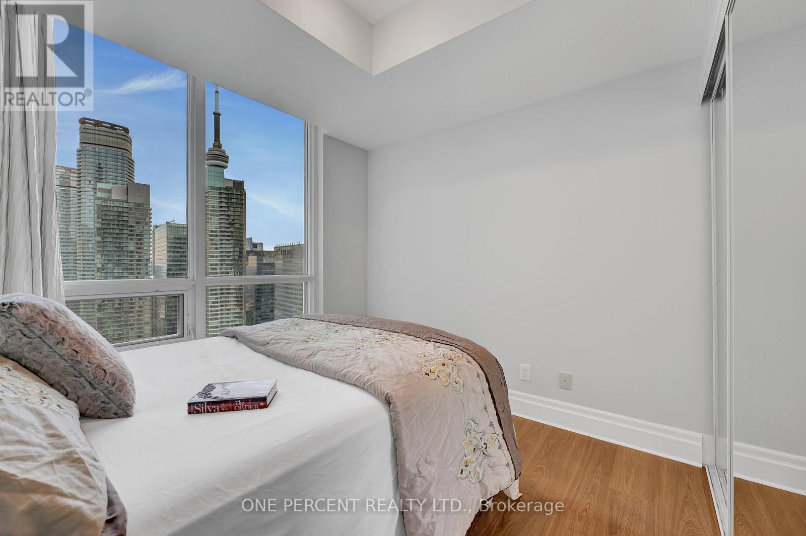 4010 - 16 Harbour Street, Toronto, Ontario  M5J 2Z7 - Photo 28 - C12146323