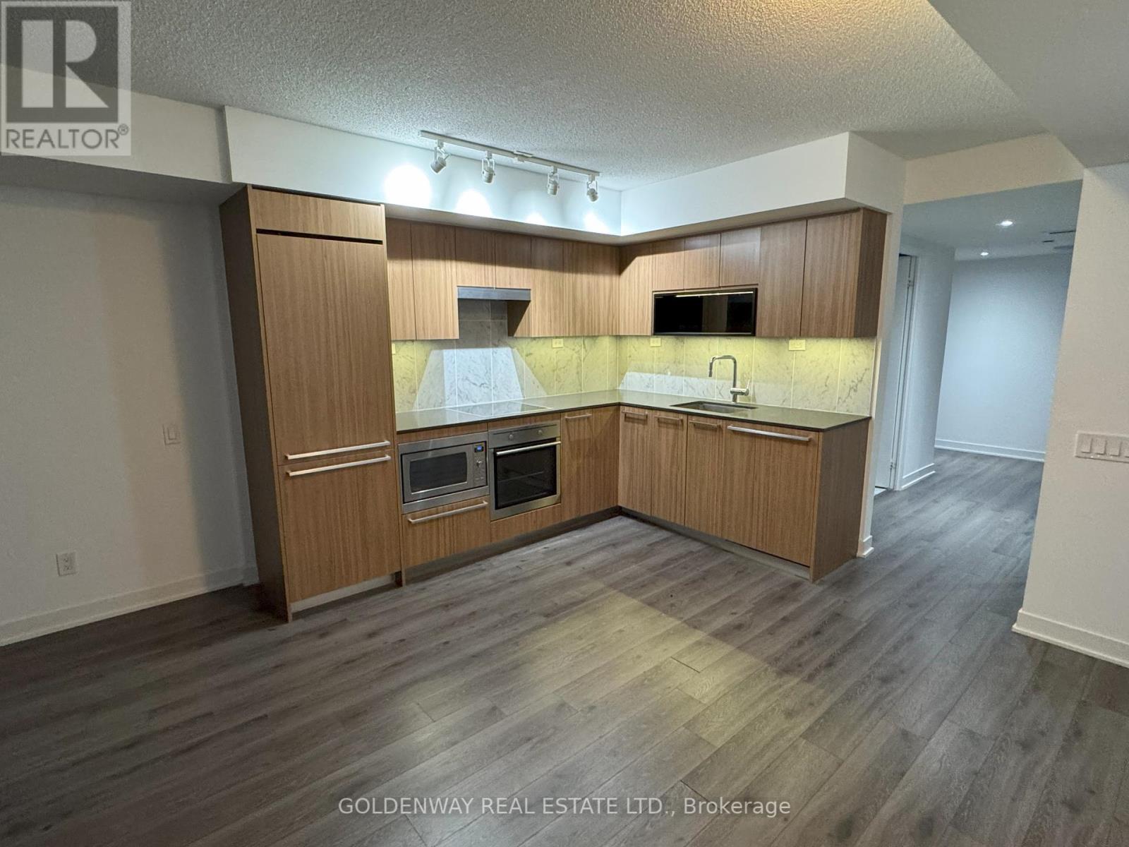 1609 - 70 Queens Wharf Road, Toronto (Waterfront Communities), Ontario  M5V 0J2 - Photo 31 - C12146358
