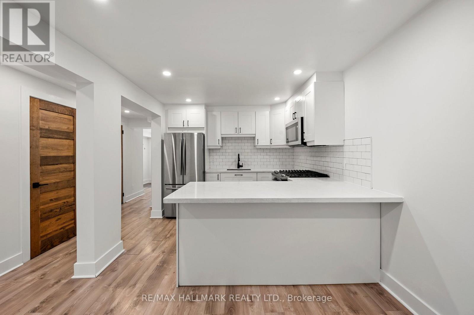 327 Kenilworth Avenue, Toronto (The Beaches), Ontario  M4L 3S9 - Photo 21 - E12146376