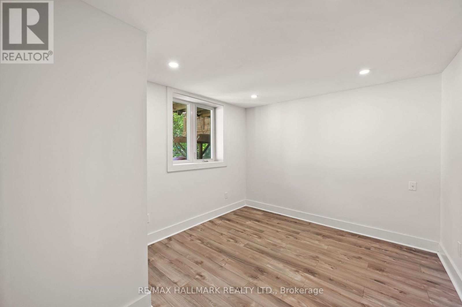 327 Kenilworth Avenue, Toronto (The Beaches), Ontario  M4L 3S9 - Photo 26 - E12146376