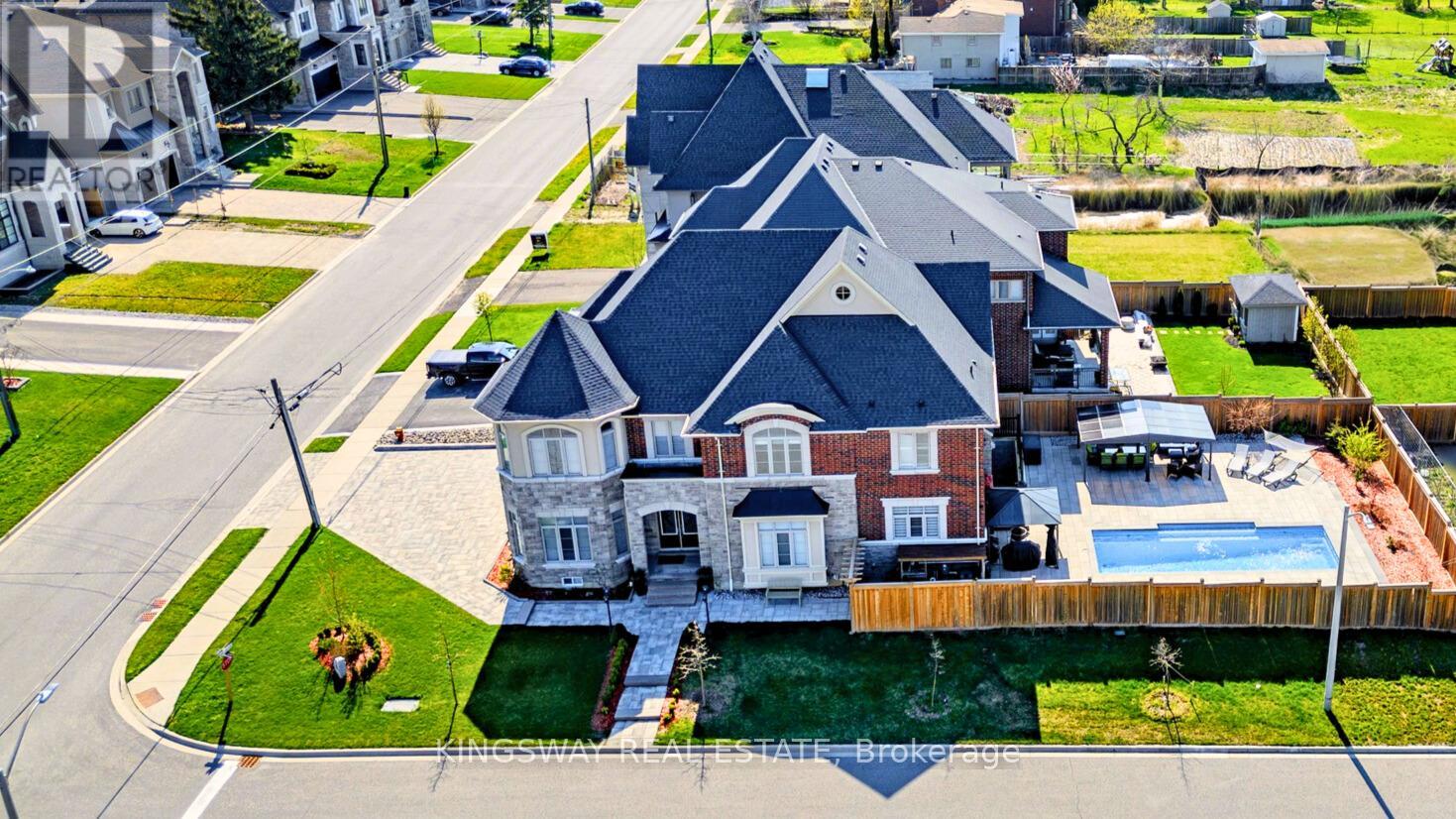 Property at 70 BOND CRESCENT image 1