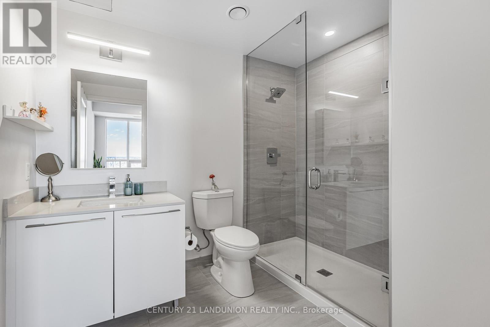 2110 - 38 Water Walk Drive, Markham, Ontario  L3R 6M8 - Photo 17 - N12146321