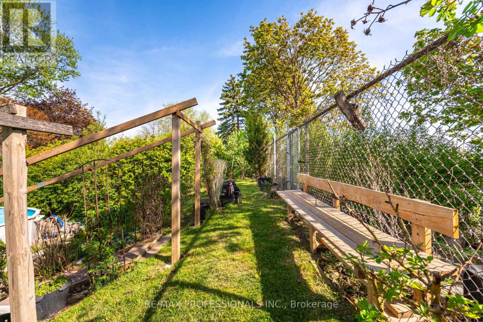 52 Lorraine Crescent, Brampton, Ontario  L6S 2R7 - Photo 46 - W12146347