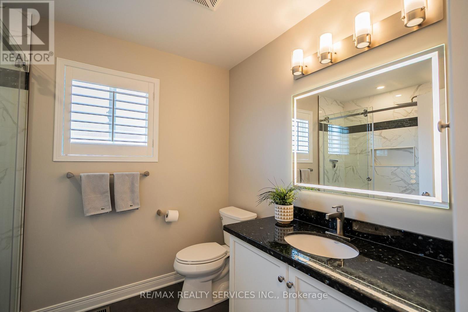 45 Culture Crescent, Brampton, Ontario  L6X 4X8 - Photo 20 - W12146359