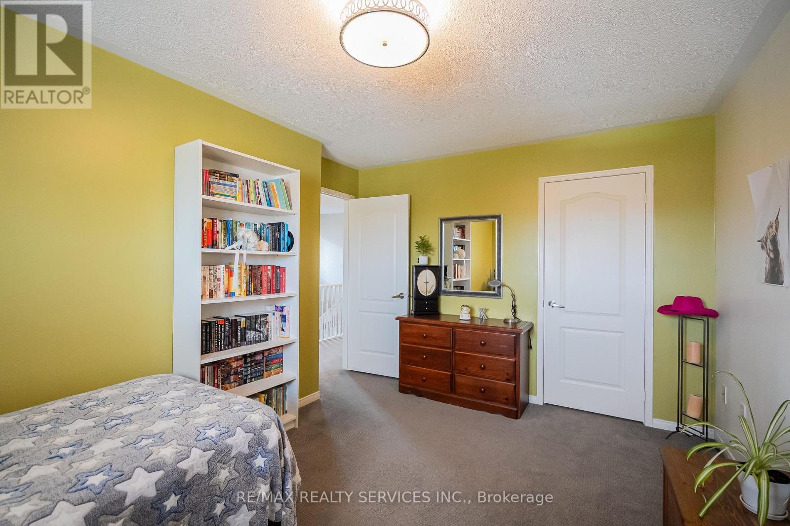 45 Culture Crescent, Brampton, Ontario  L6X 4X8 - Photo 25 - W12146359