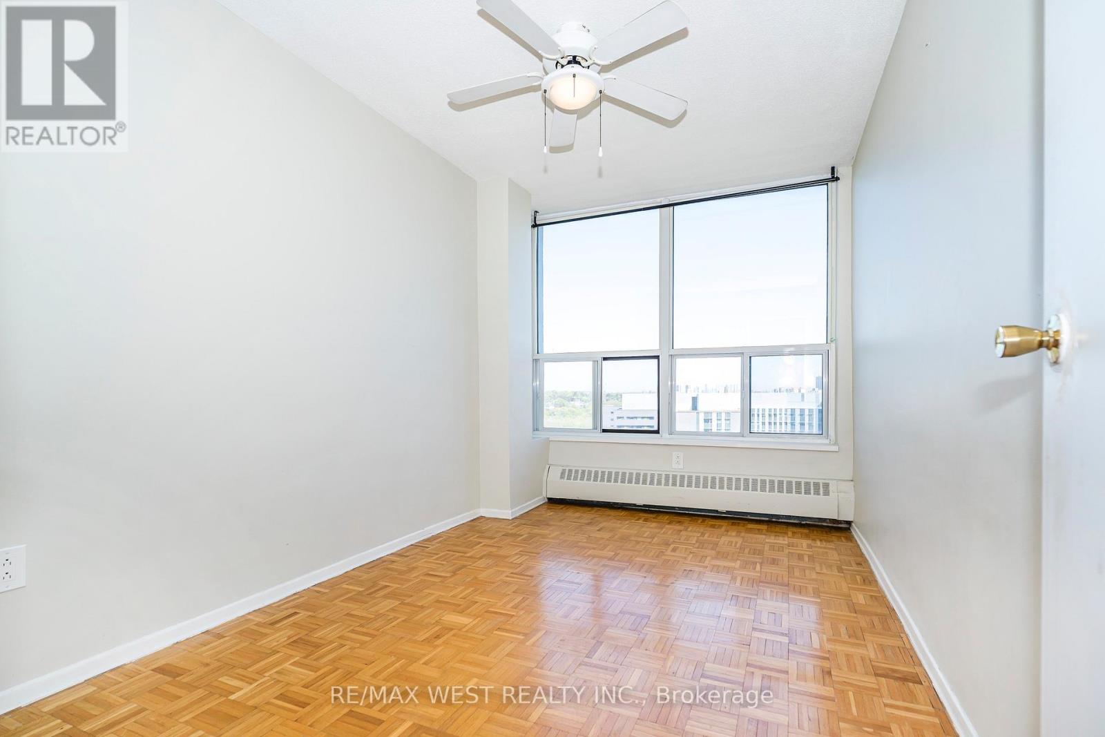 1908 - 85 Emmett Avenue, Toronto, Ontario  M6M 5A2 - Photo 13 - W12146379