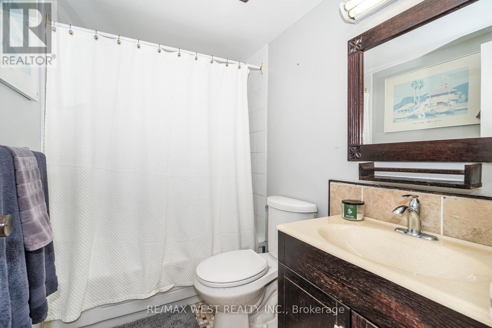 1908 - 85 Emmett Avenue, Toronto, Ontario  M6M 5A2 - Photo 14 - W12146379