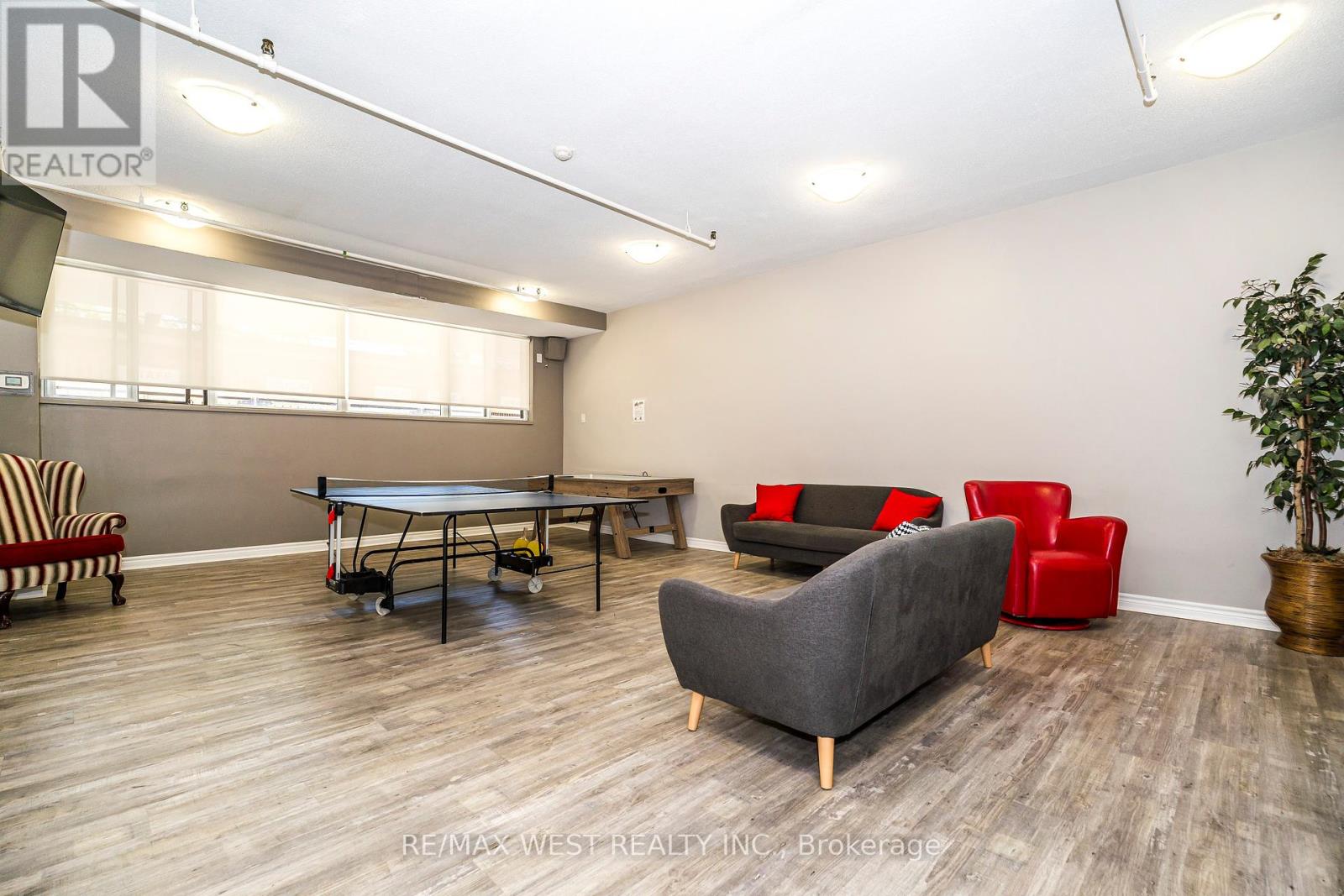 1908 - 85 Emmett Avenue, Toronto, Ontario  M6M 5A2 - Photo 19 - W12146379