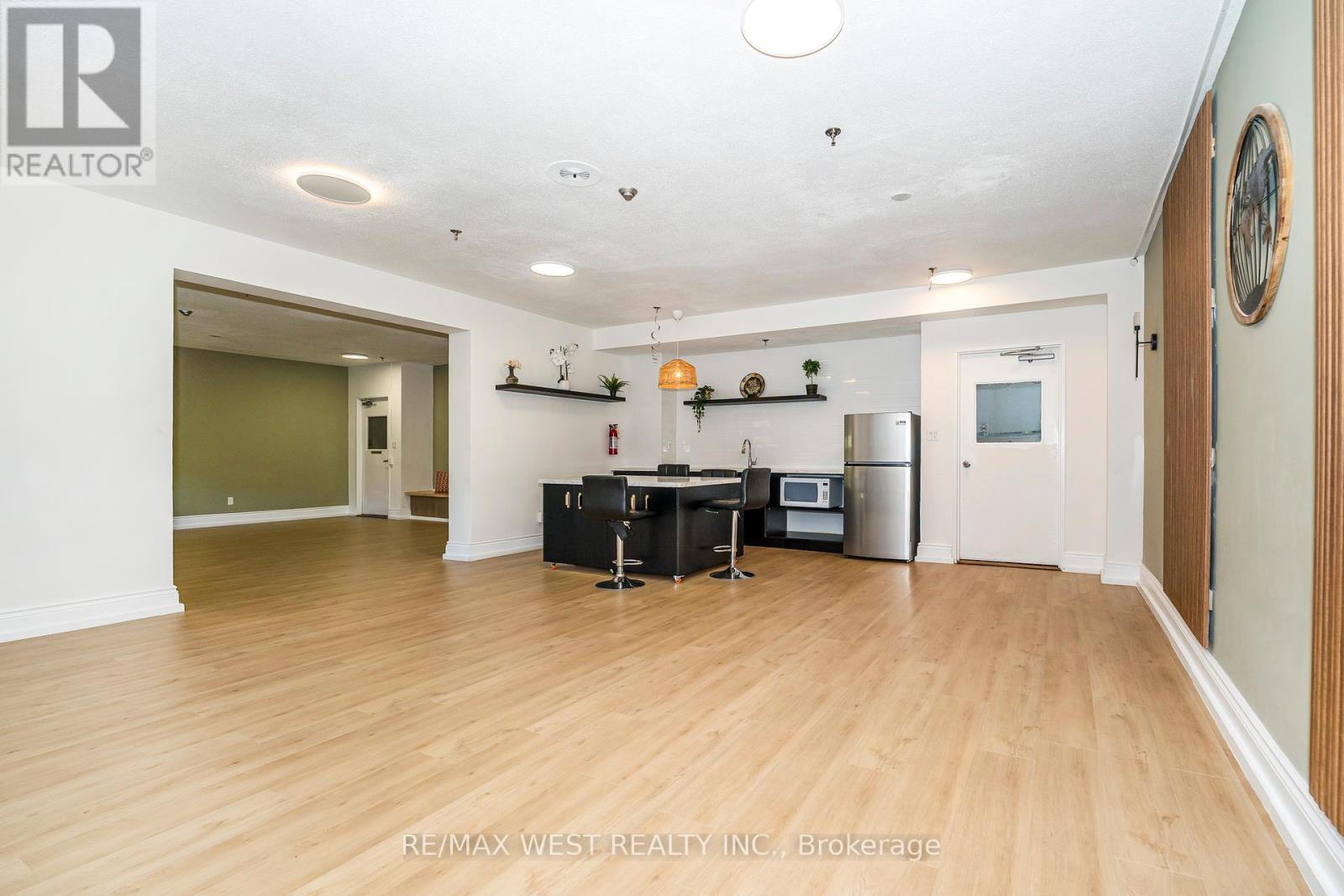 1908 - 85 Emmett Avenue, Toronto, Ontario  M6M 5A2 - Photo 22 - W12146379