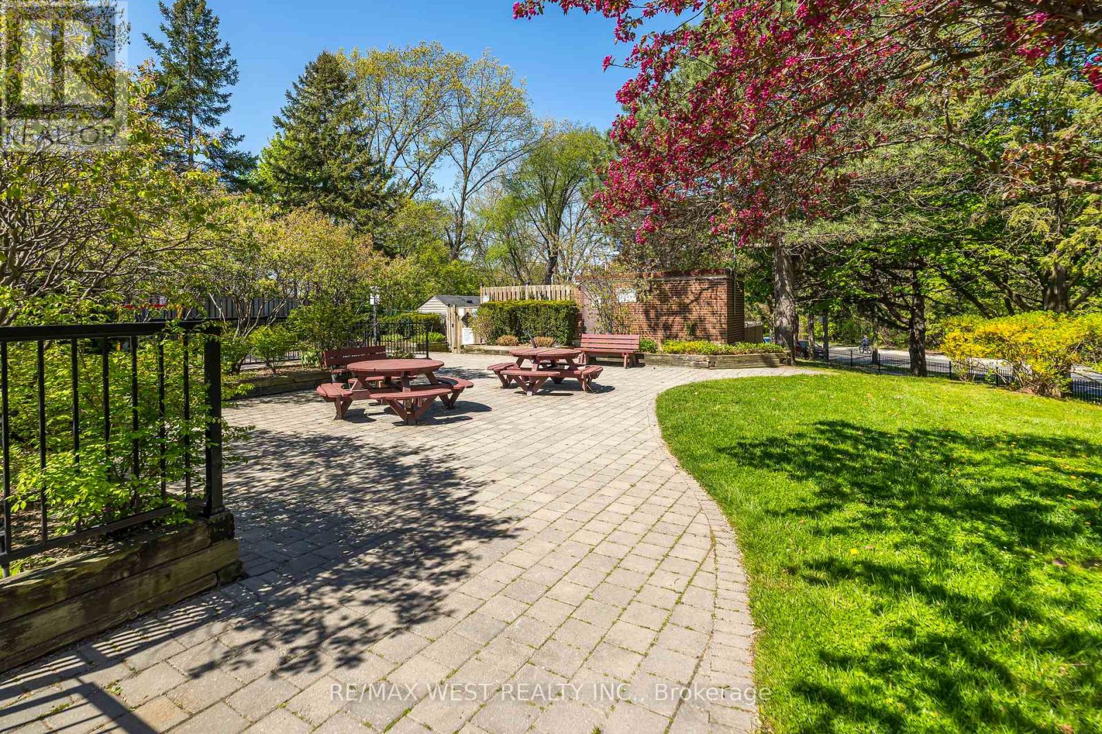 1908 - 85 Emmett Avenue, Toronto, Ontario  M6M 5A2 - Photo 31 - W12146379