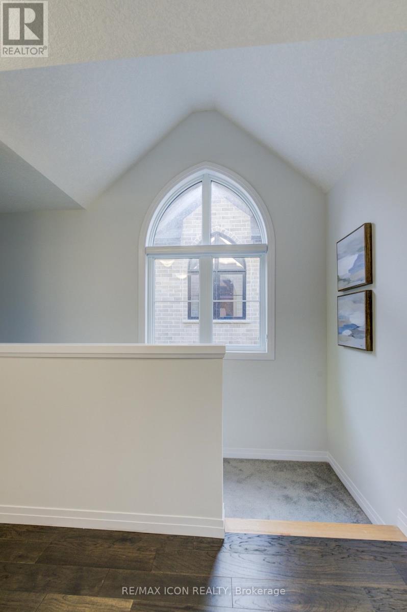 22 Sandstone Street, Cambridge, Ontario  N1S 0E4 - Photo 44 - X12146306