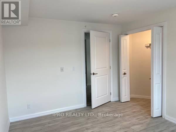 613 - 778 Laurelwood Drive, Waterloo, Ontario  N2V 0G3 - Photo 12 - X12146313