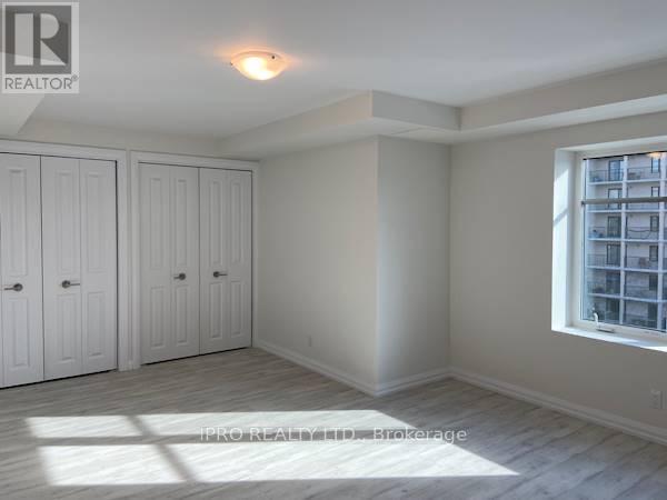 613 - 778 Laurelwood Drive, Waterloo, Ontario  N2V 0G3 - Photo 9 - X12146313