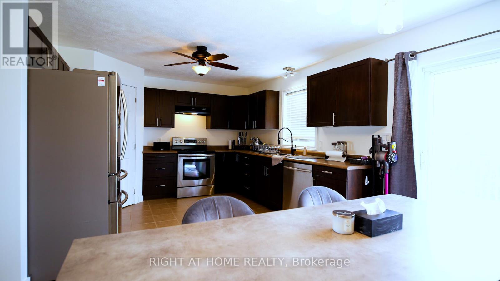 590 Demers Street, West Nipissing, Ontario  P2B 0A1 - Photo 14 - X12146331
